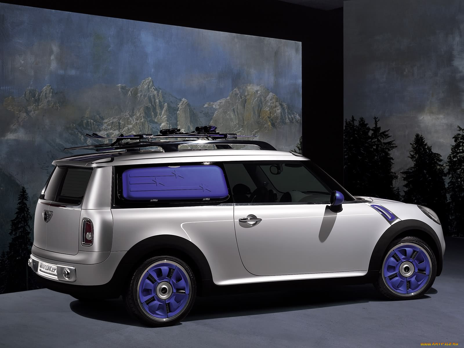 , mini